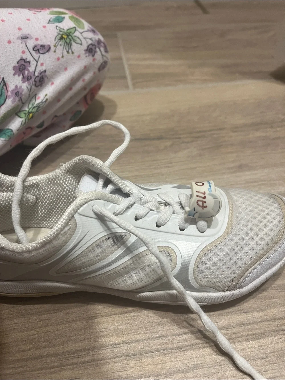 GK Kids White Cheerleading Sneakers